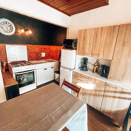 Grand Studio   Ô Soleil   4 pers. 200m des pistes. La Salle-les-Alpes Extérieur photo